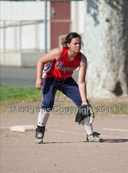 Thumbnail 3 in Beyer @ Modesto photogallery.