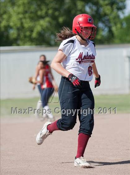 Thumbnail 1 in Beyer @ Modesto photogallery.