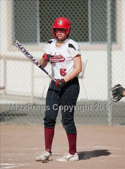 Thumbnail 2 in Beyer @ Modesto photogallery.
