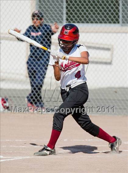 Thumbnail 1 in Beyer @ Modesto photogallery.