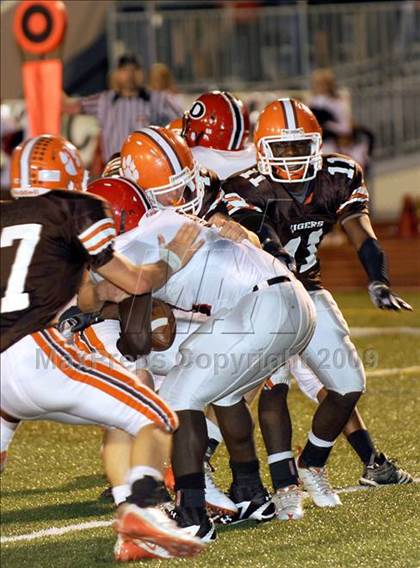 Thumbnail 3 in Decatur @ Grissom photogallery.