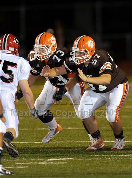 Thumbnail 2 in Decatur @ Grissom photogallery.