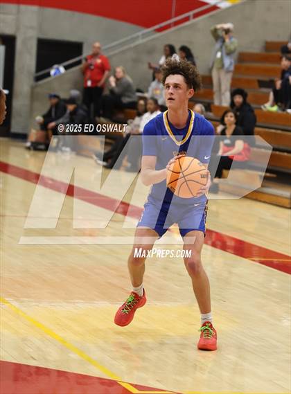 Thumbnail 1 in Ripon Christian @ Berkeley (CIF State D4 First Round) photogallery.