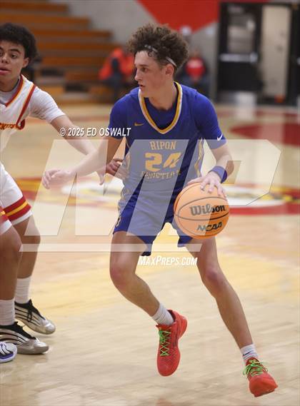Thumbnail 1 in Ripon Christian @ Berkeley (CIF State D4 First Round) photogallery.