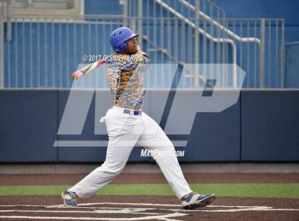 Thumbnail 1 in Solorio @ Simeon photogallery.