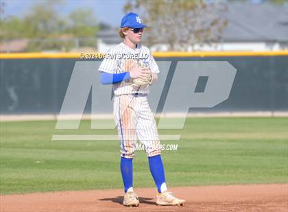 Thumbnail 2 in Hillsboro vs. Highlands Ranch (Coach Bob National Invitational) photogallery.