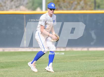 Thumbnail 3 in Hillsboro vs. Highlands Ranch (Coach Bob National Invitational) photogallery.