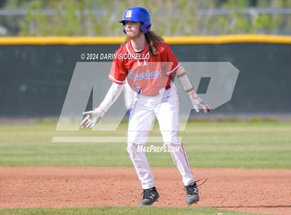 Thumbnail 3 in Hillsboro vs. Highlands Ranch (Coach Bob National Invitational) photogallery.
