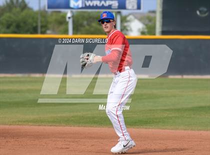 Thumbnail 1 in Hillsboro vs. Highlands Ranch (Coach Bob National Invitational) photogallery.