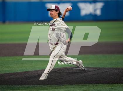Thumbnail 1 in Windsor vs. Golden (CHSAA 4A Semifinal) photogallery.