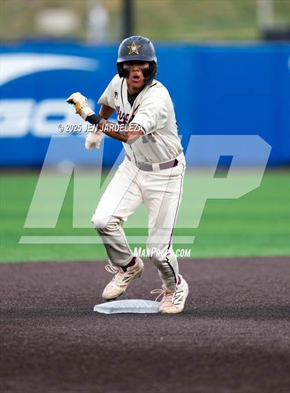 Thumbnail 1 in Windsor vs. Golden (CHSAA 4A Semifinal) photogallery.