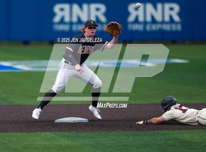Thumbnail 2 in Windsor vs. Golden (CHSAA 4A Semifinal) photogallery.