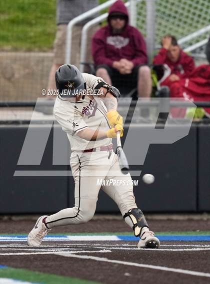 Thumbnail 2 in Windsor vs. Golden (CHSAA 4A Semifinal) photogallery.