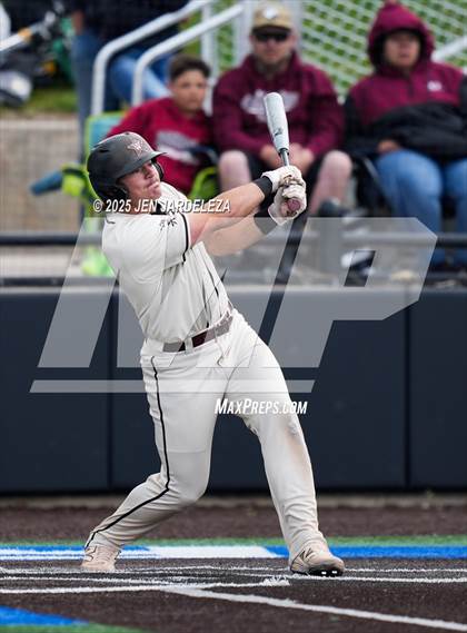 Thumbnail 1 in Windsor vs. Golden (CHSAA 4A Semifinal) photogallery.