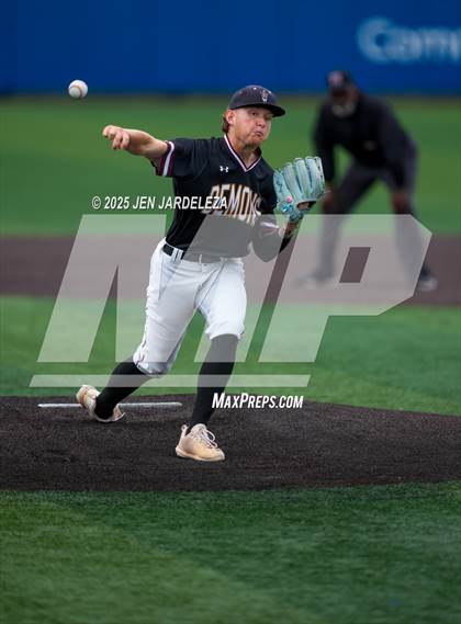 Thumbnail 3 in Windsor vs. Golden (CHSAA 4A Semifinal) photogallery.