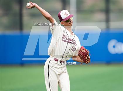Thumbnail 3 in Windsor vs. Golden (CHSAA 4A Semifinal) photogallery.