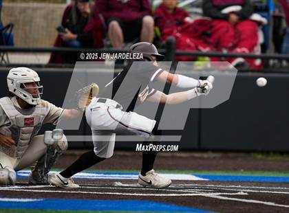 Thumbnail 2 in Windsor vs. Golden (CHSAA 4A Semifinal) photogallery.