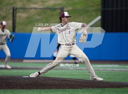 Thumbnail 3 in Windsor vs. Golden (CHSAA 4A Semifinal) photogallery.
