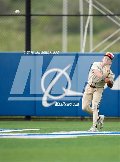 Thumbnail 3 in Windsor vs. Golden (CHSAA 4A Semifinal) photogallery.