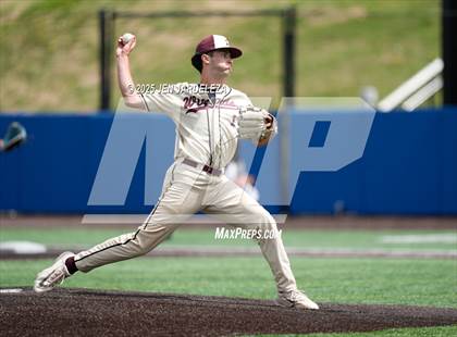 Thumbnail 1 in Windsor vs. Golden (CHSAA 4A Semifinal) photogallery.