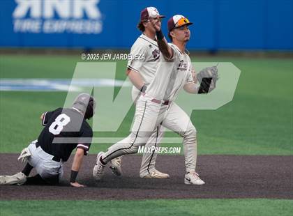 Thumbnail 3 in Windsor vs. Golden (CHSAA 4A Semifinal) photogallery.