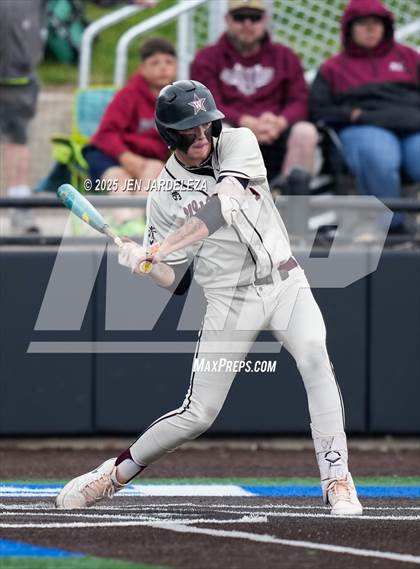Thumbnail 1 in Windsor vs. Golden (CHSAA 4A Semifinal) photogallery.