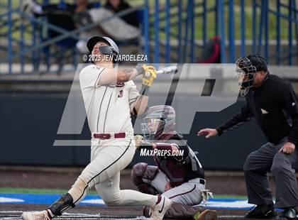 Thumbnail 2 in Windsor vs. Golden (CHSAA 4A Semifinal) photogallery.