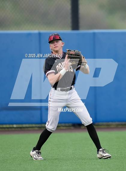 Thumbnail 3 in Windsor vs. Golden (CHSAA 4A Semifinal) photogallery.