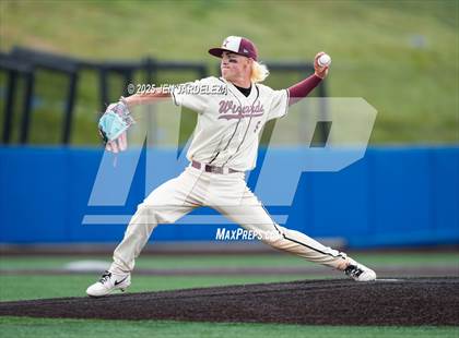 Thumbnail 1 in Windsor vs. Golden (CHSAA 4A Semifinal) photogallery.
