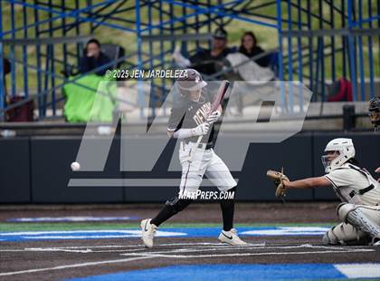 Thumbnail 2 in Windsor vs. Golden (CHSAA 4A Semifinal) photogallery.