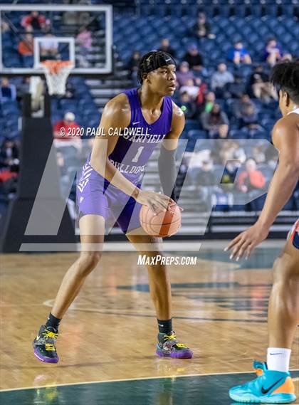 Thumbnail 2 in Garfield vs. Eastside Catholic (WIAA 3A Semifinal)  photogallery.