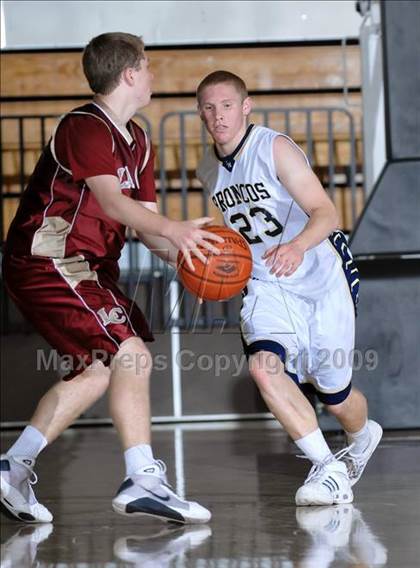 Thumbnail 3 in Vista Murrieta vs. La Canada (So Cal Shootout) photogallery.