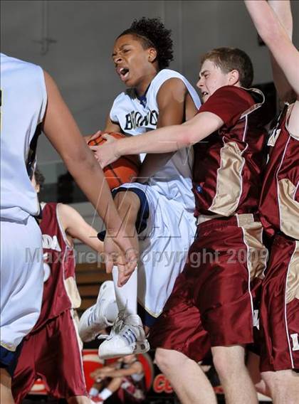 Thumbnail 3 in Vista Murrieta vs. La Canada (So Cal Shootout) photogallery.