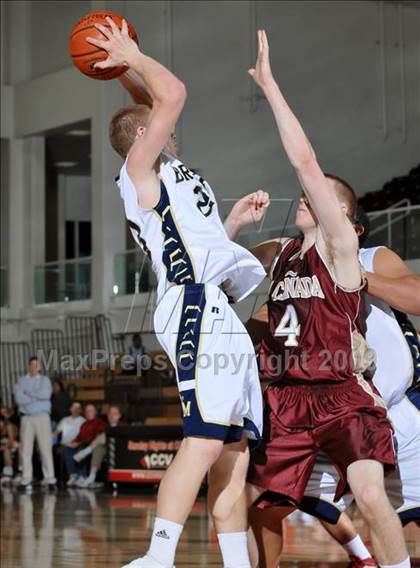 Thumbnail 2 in Vista Murrieta vs. La Canada (So Cal Shootout) photogallery.