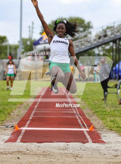 Thumbnail 2 in BCAA Track and Field Finals photogallery.