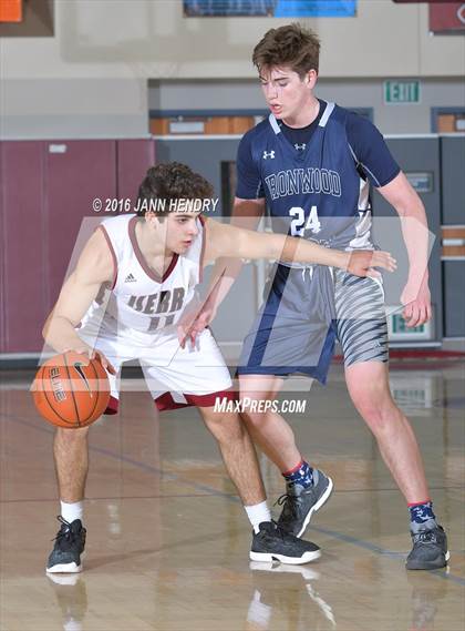 Thumbnail 2 in JSerra Catholic vs. Ironwood Ridge (Rancho Mirage Holiday Invitational) photogallery.