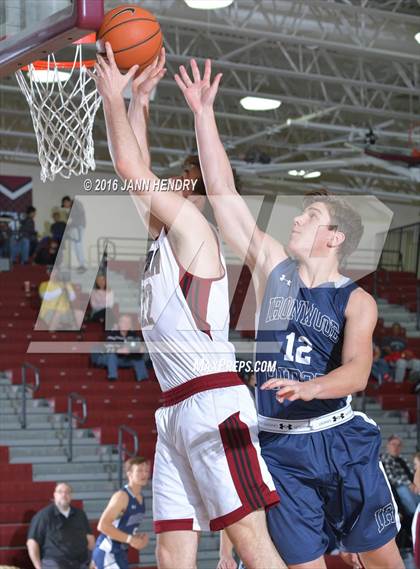 Thumbnail 2 in JSerra Catholic vs. Ironwood Ridge (Rancho Mirage Holiday Invitational) photogallery.