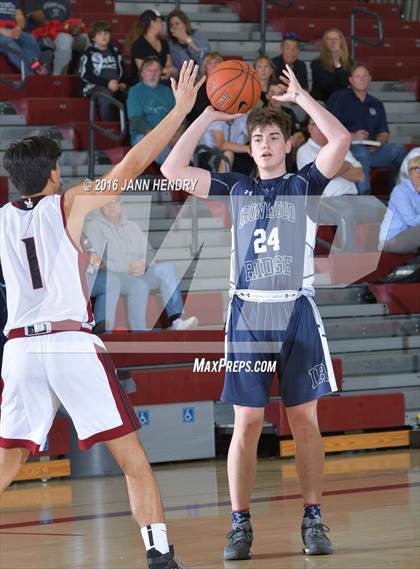 Thumbnail 2 in JSerra Catholic vs. Ironwood Ridge (Rancho Mirage Holiday Invitational) photogallery.