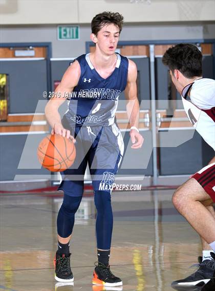 Thumbnail 2 in JSerra Catholic vs. Ironwood Ridge (Rancho Mirage Holiday Invitational) photogallery.