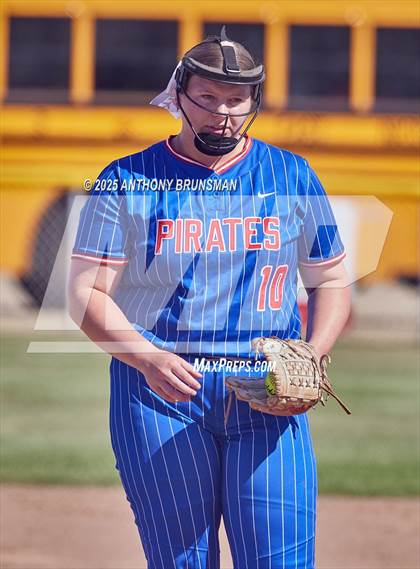 Thumbnail 2 in San Leandro @ East Nicolaus (CIF Northern Regional D4 Final) photogallery.