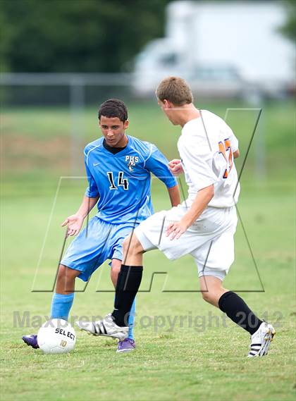 Thumbnail 3 in Marvin Ridge vs Piedmont  photogallery.