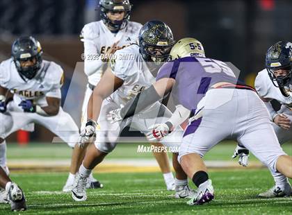 Thumbnail 3 in Liberty North vs. Christian Brothers (MSHSAA Class 6 Championship) photogallery.