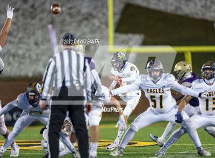 Thumbnail 2 in Liberty North vs. Christian Brothers (MSHSAA Class 6 Championship) photogallery.