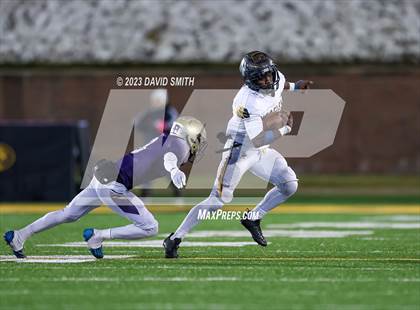 Thumbnail 3 in Liberty North vs. Christian Brothers (MSHSAA Class 6 Championship) photogallery.