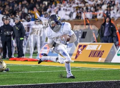 Thumbnail 2 in Liberty North vs. Christian Brothers (MSHSAA Class 6 Championship) photogallery.