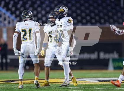 Thumbnail 1 in Liberty North vs. Christian Brothers (MSHSAA Class 6 Championship) photogallery.