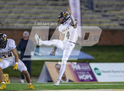 Thumbnail 1 in Liberty North vs. Christian Brothers (MSHSAA Class 6 Championship) photogallery.