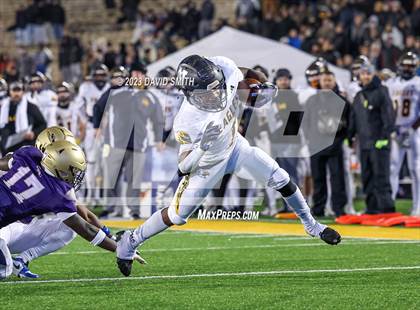 Thumbnail 2 in Liberty North vs. Christian Brothers (MSHSAA Class 6 Championship) photogallery.