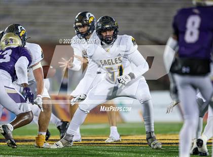 Thumbnail 1 in Liberty North vs. Christian Brothers (MSHSAA Class 6 Championship) photogallery.