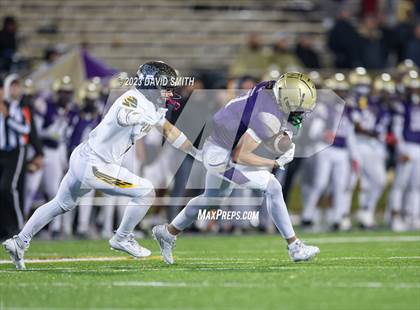 Thumbnail 3 in Liberty North vs. Christian Brothers (MSHSAA Class 6 Championship) photogallery.